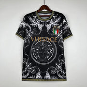 Maillot Italie saison 2023-2024 collab Versace noir