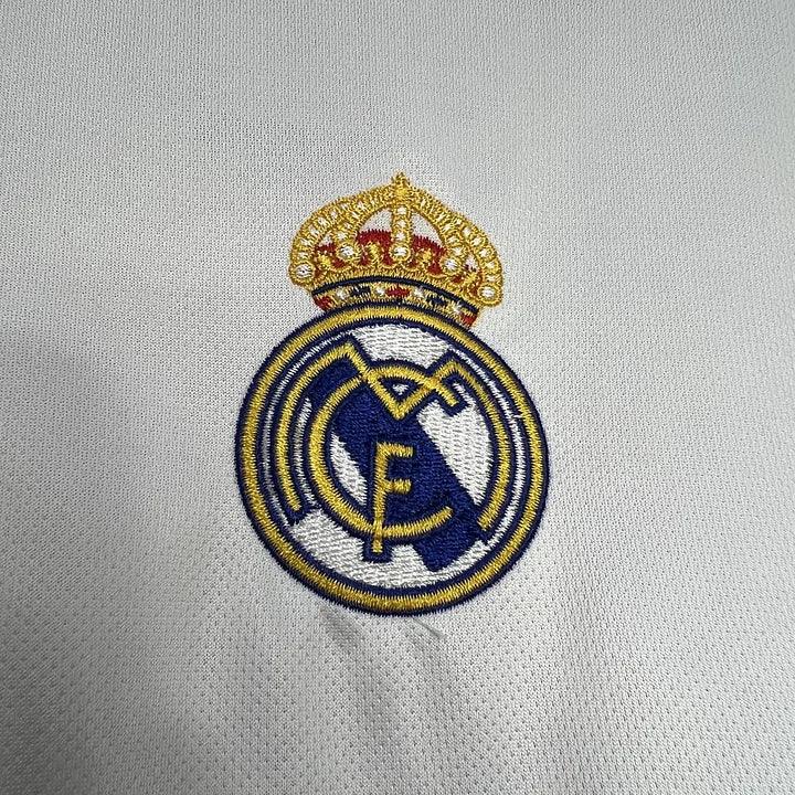 Maillot Real Madrid foot concept 2024 2025